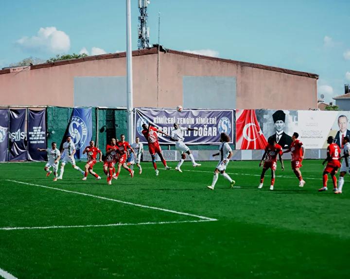 Sarıyer ve Sakaryaspor 1. Lig Haftası Heyecan Dolu Maç Sonuçları