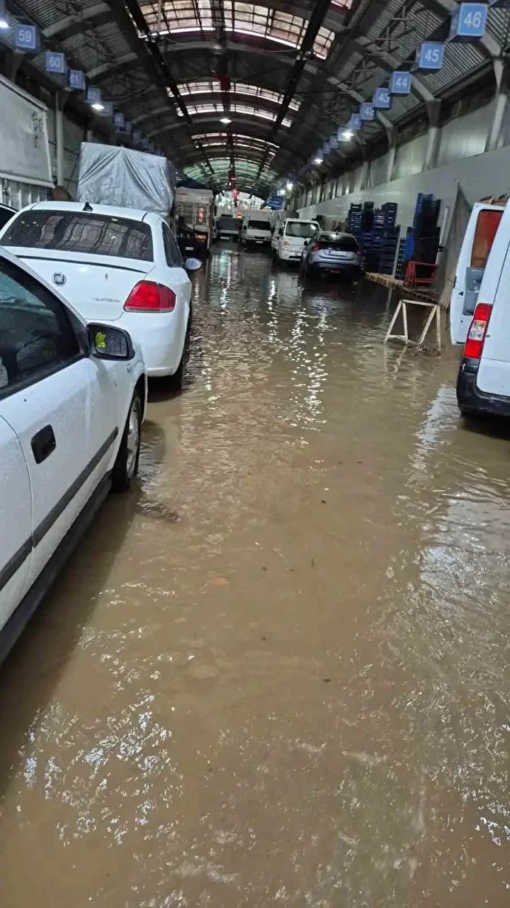 Sağanak ve Dolu Etkisi Trafikte De Hissedildi