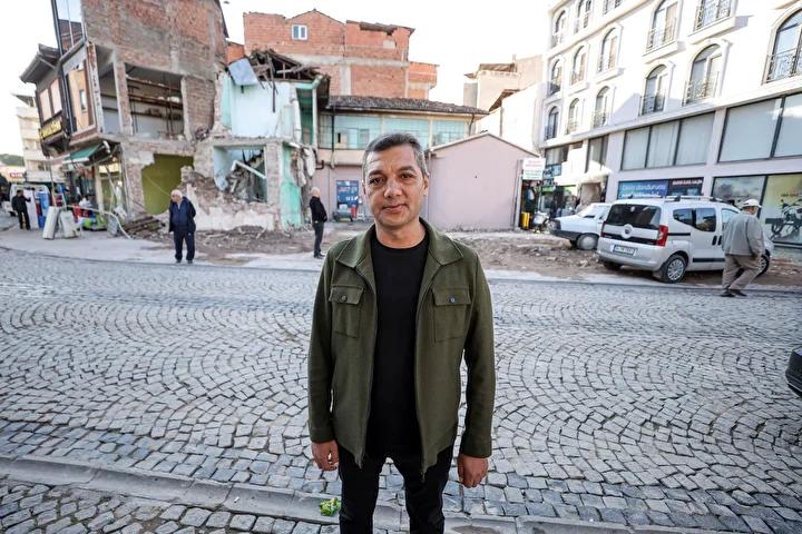 Sındırgı Esnafından Deprem Sonrası Destek ve Yardım Talepleri 1 Sındırgı Esnafından Deprem Sonrası Destek ve Yardım Talepleri