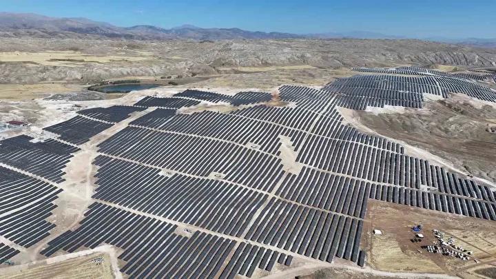 Sivas Zara’da Yüksek Kapasiteli Güneş Enerjisi Santrali Açılışı ve 5G Entegrasyonu
