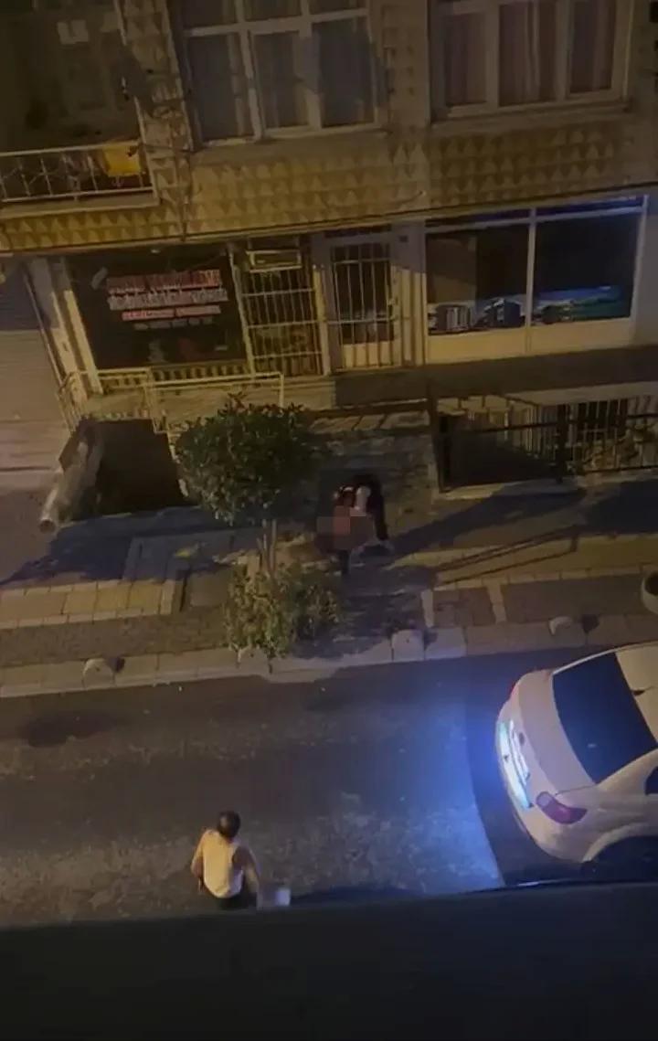 Siyavuşpaşa Mahallesinde Köpek Saldırısı Kamerada