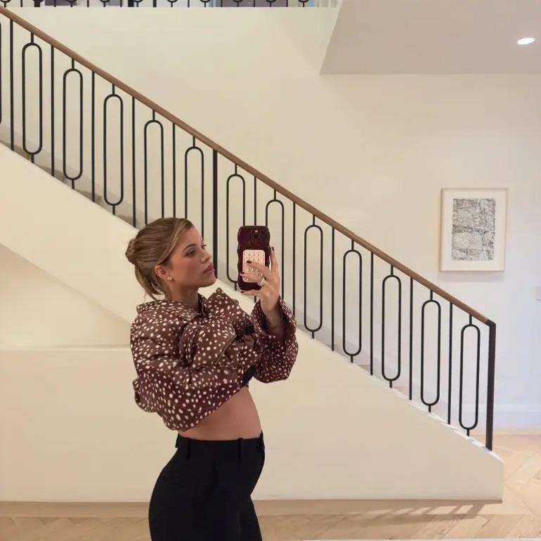 Sofia Richie’nin Ailesel Yolculuğu ve Mutluluk Dolu Günleri