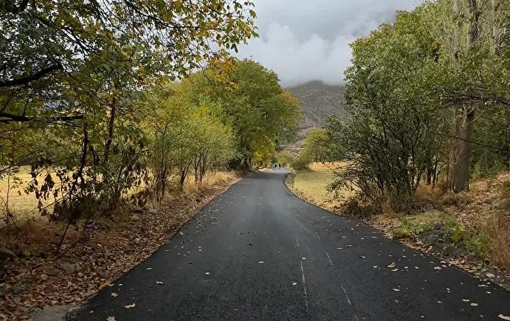 Sonbahar ve Kışın Buluştuğu Hakkari'nin Eşsiz Doğal Manzaraları