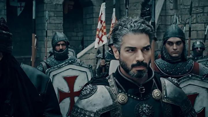 Şükrü Özyıldız: Kariyer Yolculuğu ve Tarihin Derinliklerindeki Flavius Profili 1 Şükrü Özyıldız: Kariyer Yolculuğu ve Tarihin Derinliklerindeki Flavius Profili