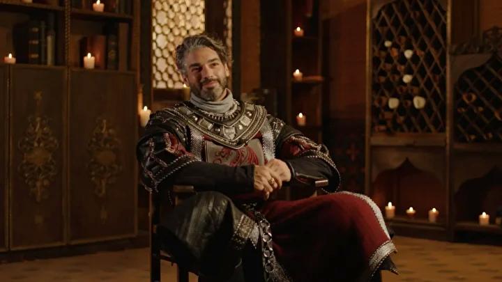 Şükrü Özyıldız: Kariyer Yolculuğu ve Tarihin Derinliklerindeki Flavius Profili 7 Şükrü Özyıldız: Kariyer Yolculuğu ve Tarihin Derinliklerindeki Flavius Profili