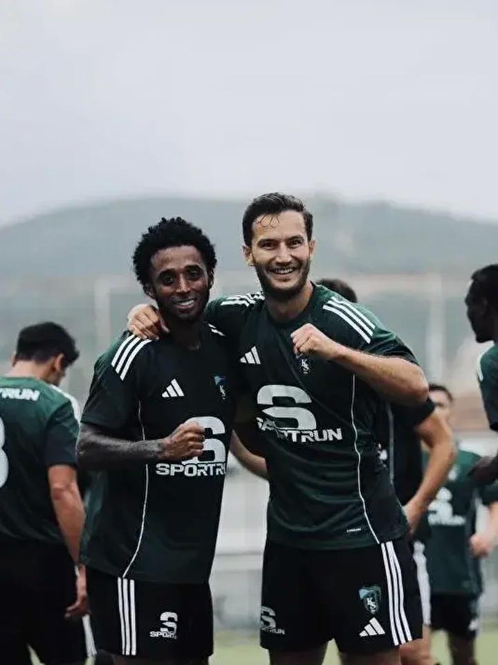 Süper Lig Şampiyonluk Tahminlerinde Güncel Durum ve Yüzdelik Olasılıklar