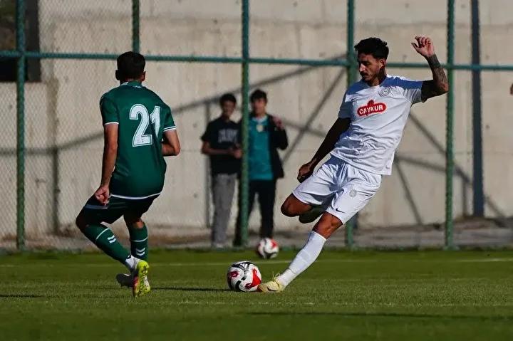 Süper Lig Şampiyonluk Tahminlerinde Güncel Durum ve Yüzdelik Olasılıklar