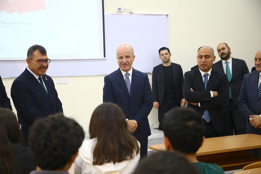 TAÜ'deki İşbirliği Toplantısında Geleceğin Akademik Vizyonları Ele Alındı