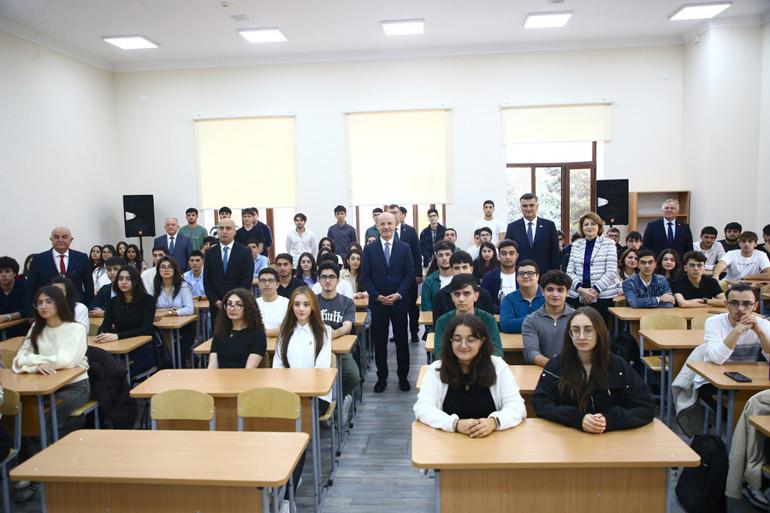 TAÜ'deki İşbirliği Toplantısında Geleceğin Akademik Vizyonları Ele Alındı