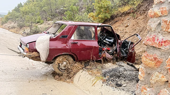 Tavşanlı-Emet Yolunda Trafik Kazası: Yüksek Hız ve Kontrol Kaybı Sonucu Ölüm