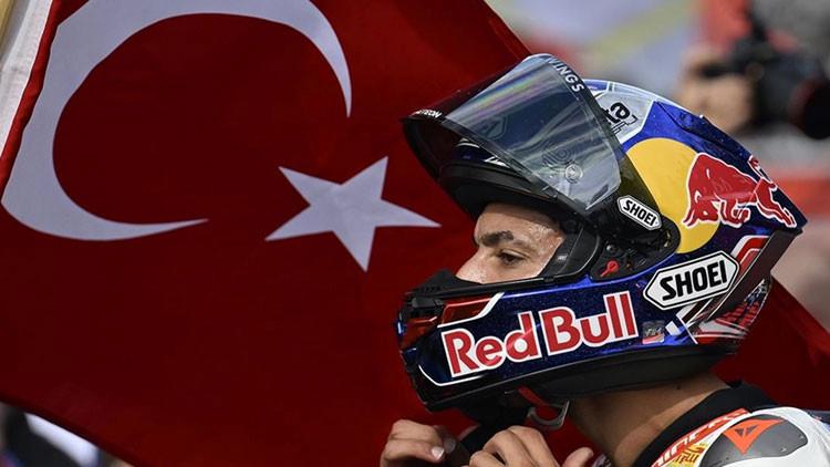 Toprak Razgatlıoğlu'nun Jerez Rüzgarında Şampiyonluk Yolculuğu