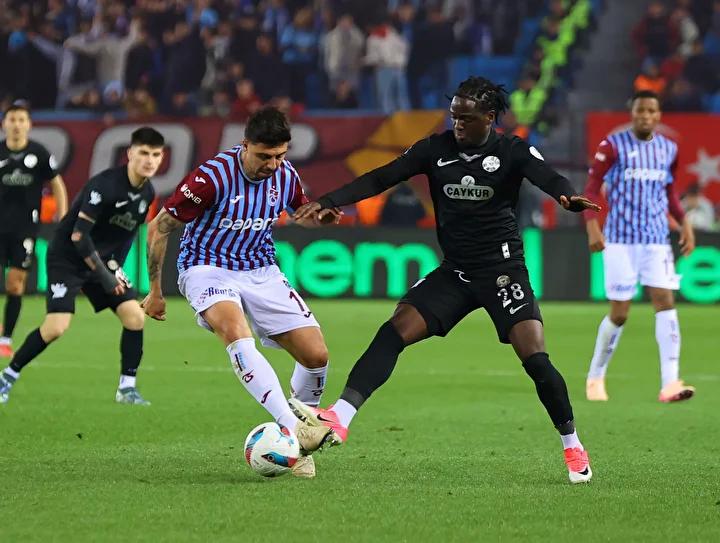 Trabzonspor Rize'de Kritik Maça Çıkıyor: Tüm Detaylar Burada