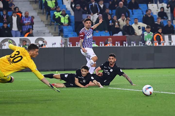 Trabzonspor Rize'de Kritik Maça Çıkıyor: Tüm Detaylar Burada