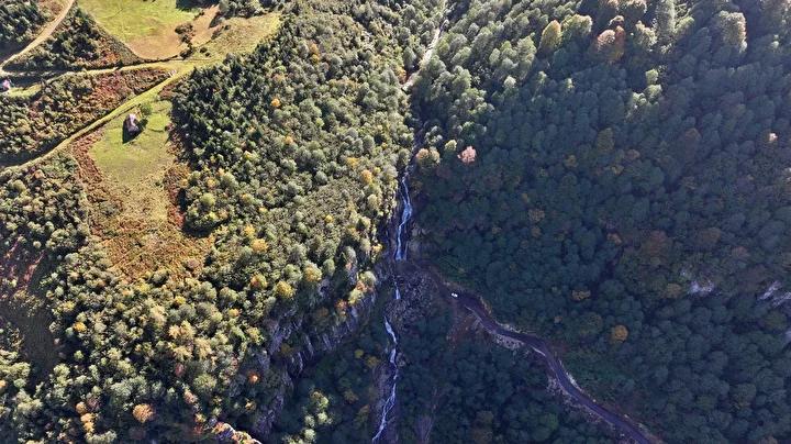 Trabzon'un Saklı Cenneti Uçarsu Şelalesi Doğa Tutkunlarının Yeni Gözdesi Haline Geliyor