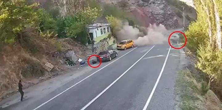 Tunceli-Erzincan Yolunda Kaya Düşmesi Güvenlik Kameralarına Yansıdı