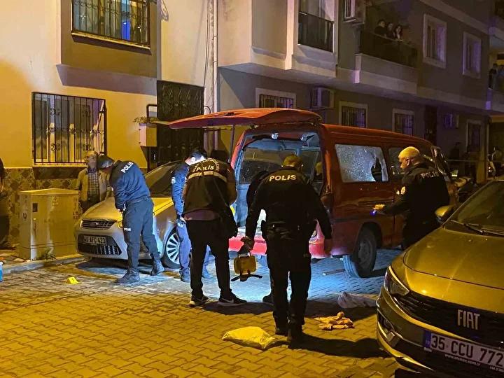 Turgutlu'da Silahlı Saldırıyla Yaralanan 3 Kişi Hastaneye Kaldırıldı