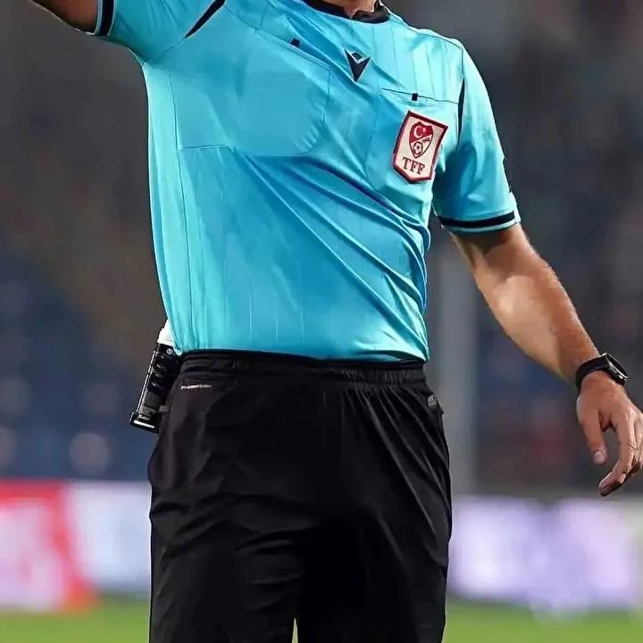 Türk Futbolu Skandal Dalgasıyla Sarsılıyor: Hakem İddiaları ve Bahis Bağlantıları 2 Yüzlerce aktif hakem bahis hesaplarıyla gündemde