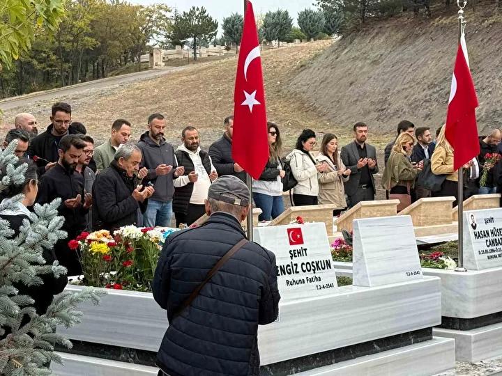 Şehitlerimizi Anıyoruz