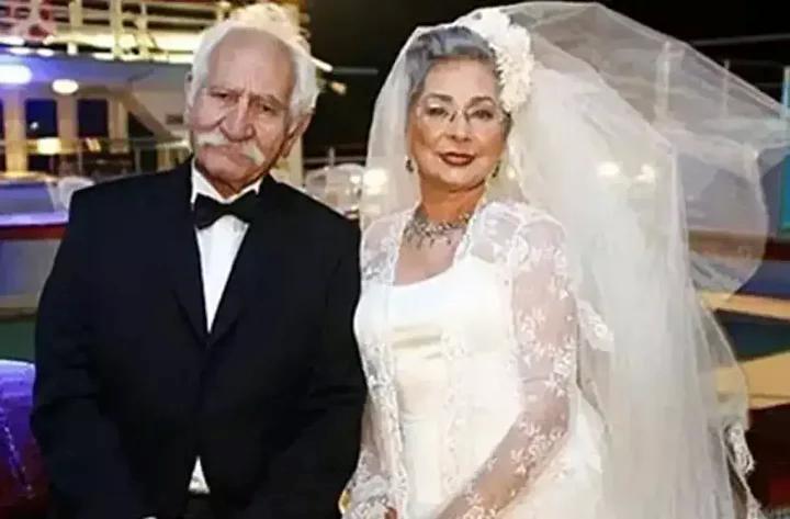 Sanatçı'nın Hayatı ve Kariyeri