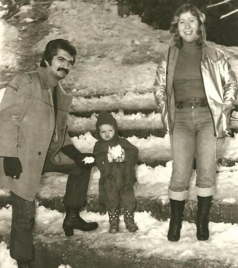 Ünlülerin Aile Anıları ve Özlem Dolu Paylaşımlarıyla Duygusal Anlar