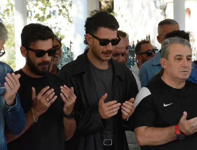 Uraz Kaygılaroğlu'nun Babaannesi Nezahat Kaygılaroğlu'nun Vefatı ve Anıları