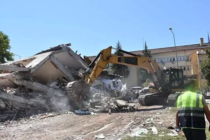 Ölü Faylar Aktif Hale Geldi