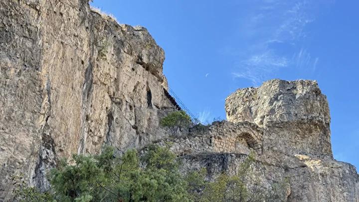 Van Kalesi’nde Kazılarla Tarihin Derinliklerine Yolculuk