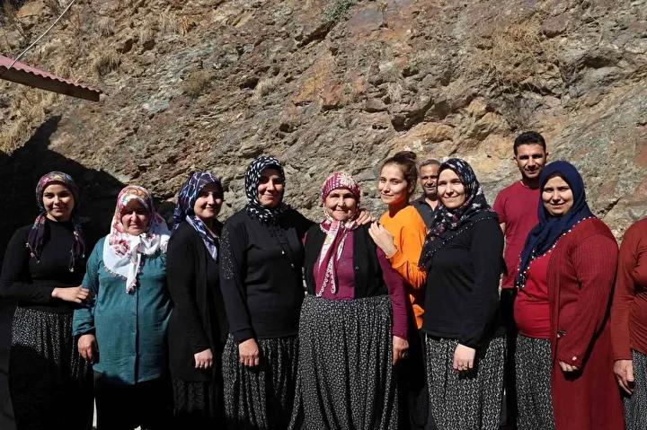 Velicanlı Mahallesi'nde Gizemli Sin Manastırı Turizme Kazandırılmayı Bekliyor