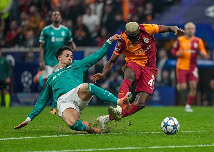 Victor Osimhen'in Napoli Transfer Sürecinin Detayları ve Hukuki Süreçler