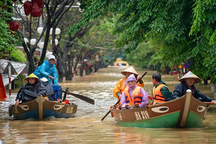 Vietnam'da Şiddetli Yağışlarla Gelişen Sel Felaketleri ve Güncel Durum