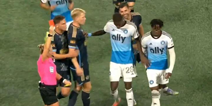 Wilfried Zaha'nın MLS Macerasında Gol ve Kırmızı Kart Heyecanı