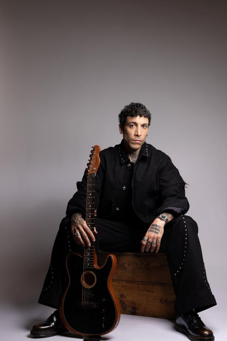 Yeni şarkı çıkışlarıyla müzik dünyasında hareketlilik devam ediyor 3 Koray Avcı’dan Duygusal Yüzleşme