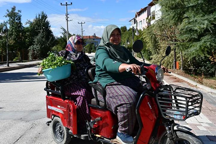 Yenipazar'da Naneli Pekmez Üretimi ve Kadınların Geleneksel Girişimi