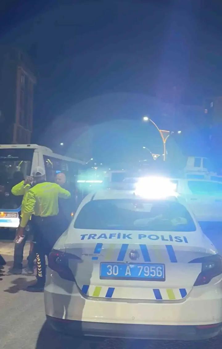 Yüksekova’da Çıkan Kavgada Bir Genç Bıçaklandı