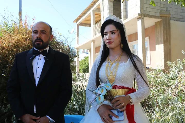 Yüksekova'da Vietnamlı Gelinin Türk Gelinlikle Buluşması ve Aile Hikayesi
