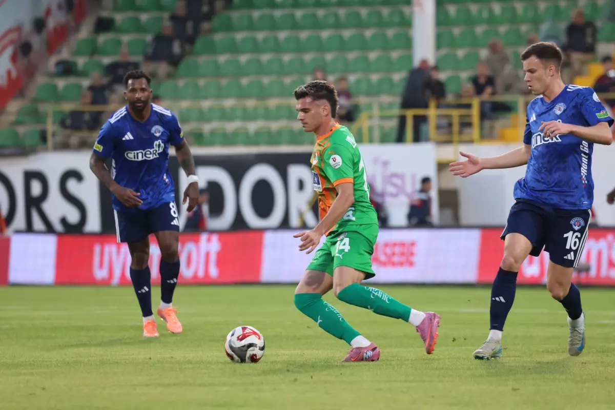 Alanyaspor Kasımpaşa'ya Yenildi: 1-2