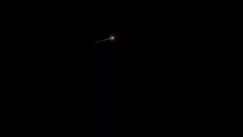 İstanbul'da Gizemli Işık Paniği