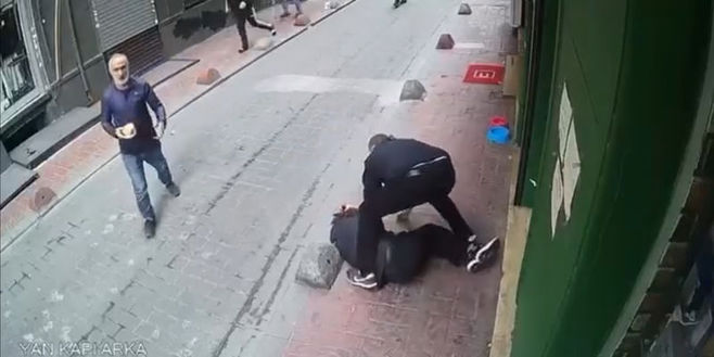 Kufur Kavgasi Siddet