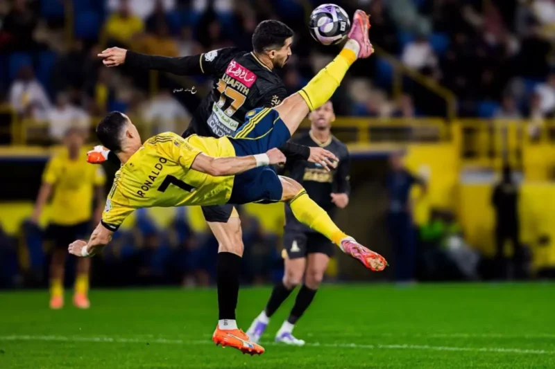 Ronaldo’dan Röveşata Şov! (40 Yaşında)