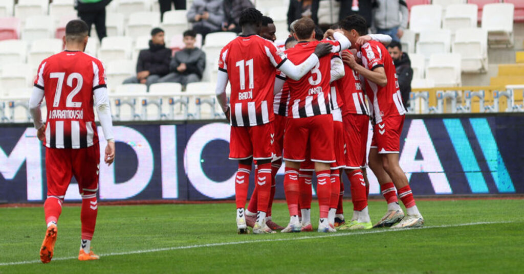 Sivasspor Boluspor'u Tek Golle Geçti