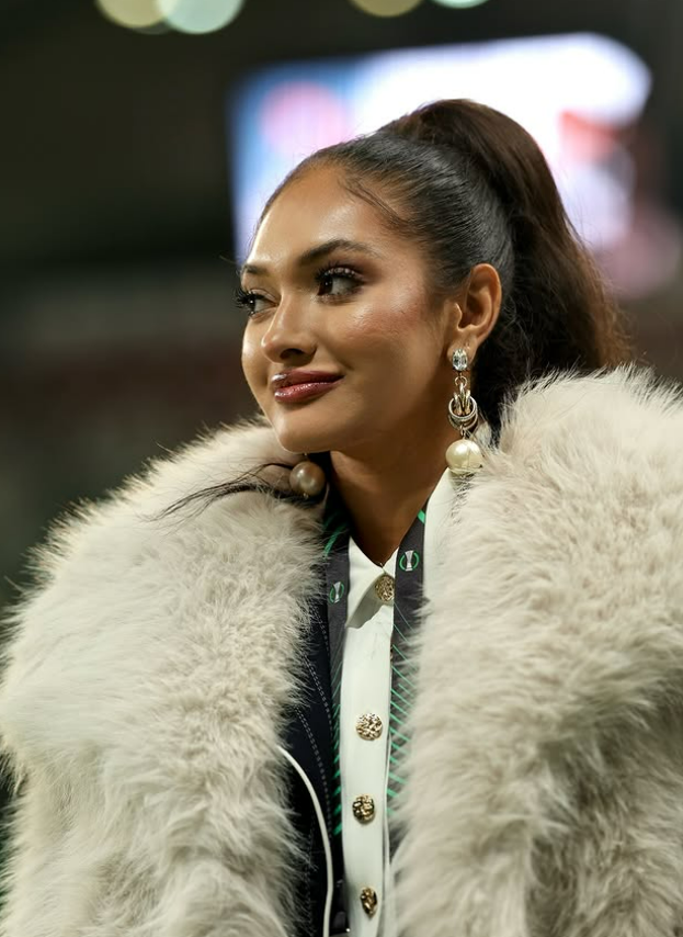 Hem Turkce hem Ingilizce yazdi Yuksel Yildirimin kizindan Besiktas taraftarina Hem Turkce hem Ingilizce yazdi Yuksel Yildirimin kizindan Besiktas taraftarina tepki