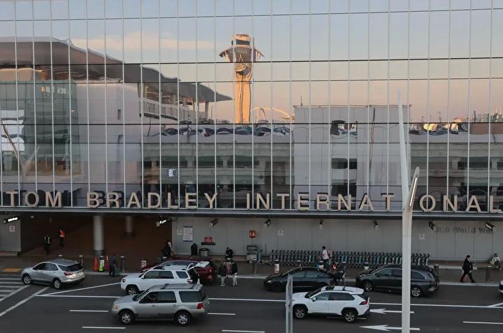 ABD Hava Trafiklerini Etkileyen Hukumet Kapanmasi Son Durumu Ucus Kapasitesinde Yuzde 10luk Azalma