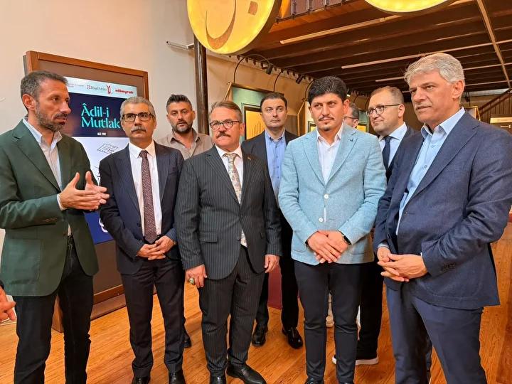 Adalet Temalı 13 Usta Hattatın Eseri Sergisi