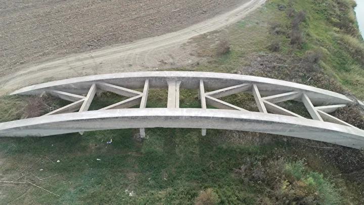 Adana’da Kuraklıkla Ortaya Çıkan Eski Köprü: Seyhan Barajı’nın Tarihsel İzleri