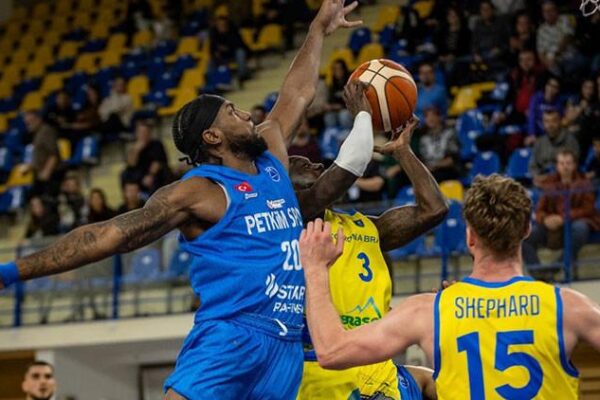 Aliağa Petkimspor, FIBA Europe Cup’ta Romanya Temsilcisine Karşı Zaferle Döndü