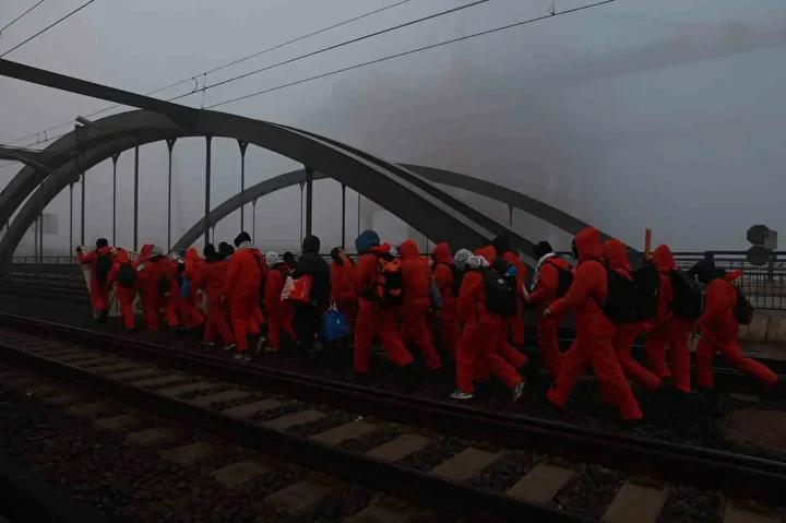 Almanyada Filistin Dayanismasi ve Liman Eylemleriyle Savas Karsiti Hareket Almanyada Filistin Dayanismasi ve Liman Eylemleriyle Savas Karsiti Hareket