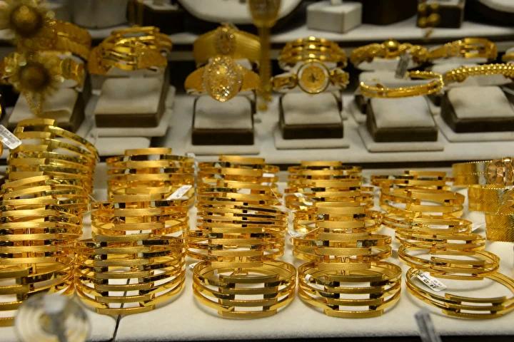 Altın Piyasasındaki Dalgalanmalar ve Uzman Analizleri 5 Sabırlı Yatırımcılar Avantajlı Çıkabilir