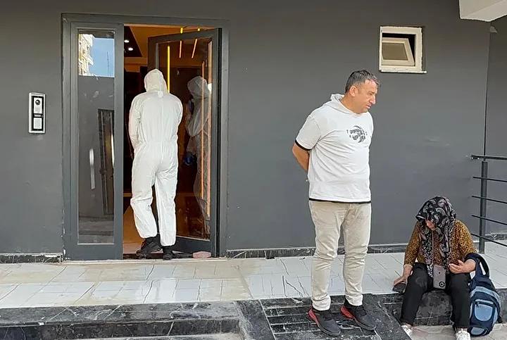 Antalyada Gizemli Olum Evde Olu Bulundu