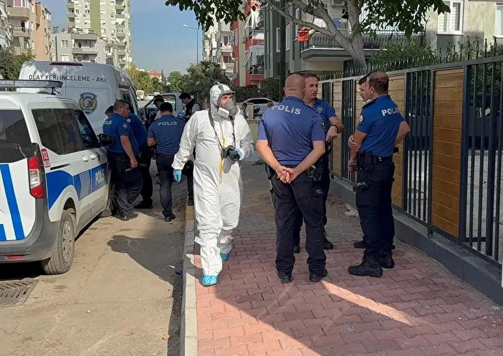 Antalyada Gizemli Olum Evde Olu Bulundu