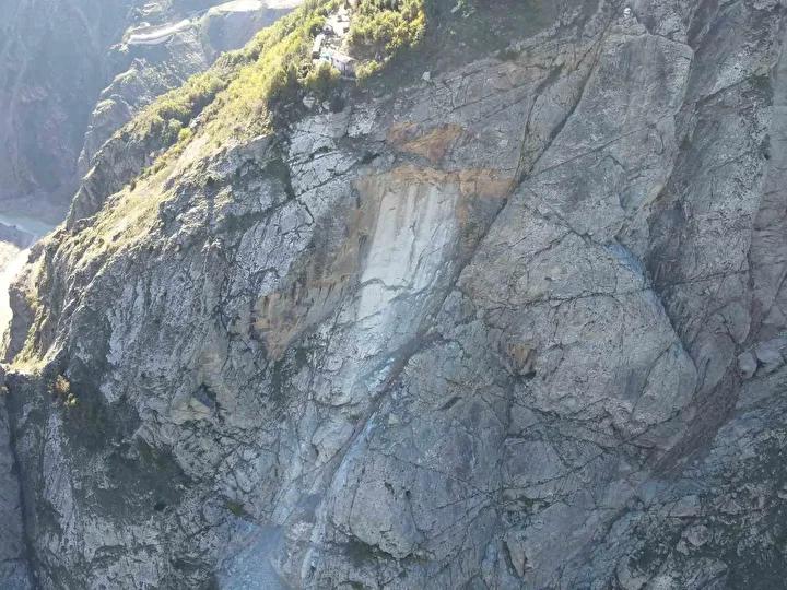 Jeofizik Uzmanlarından Kaya Düşmesi Analizi